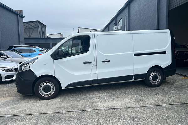 2020 Mitsubishi Express GLX SN LWB