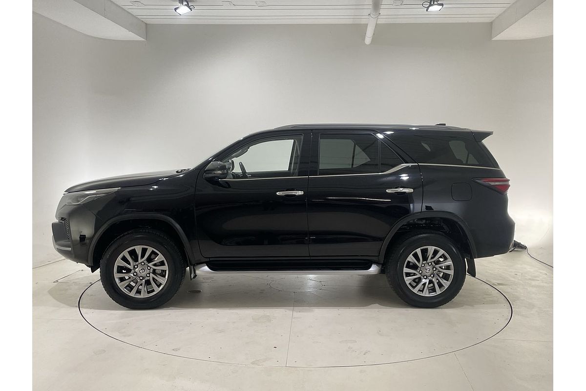 2023 Toyota Fortuner Crusade GUN156R