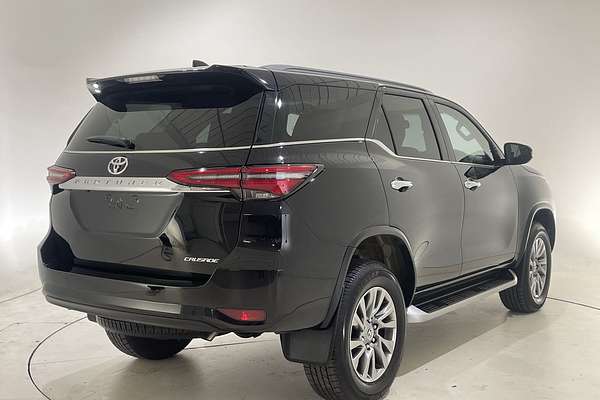 2023 Toyota Fortuner Crusade GUN156R