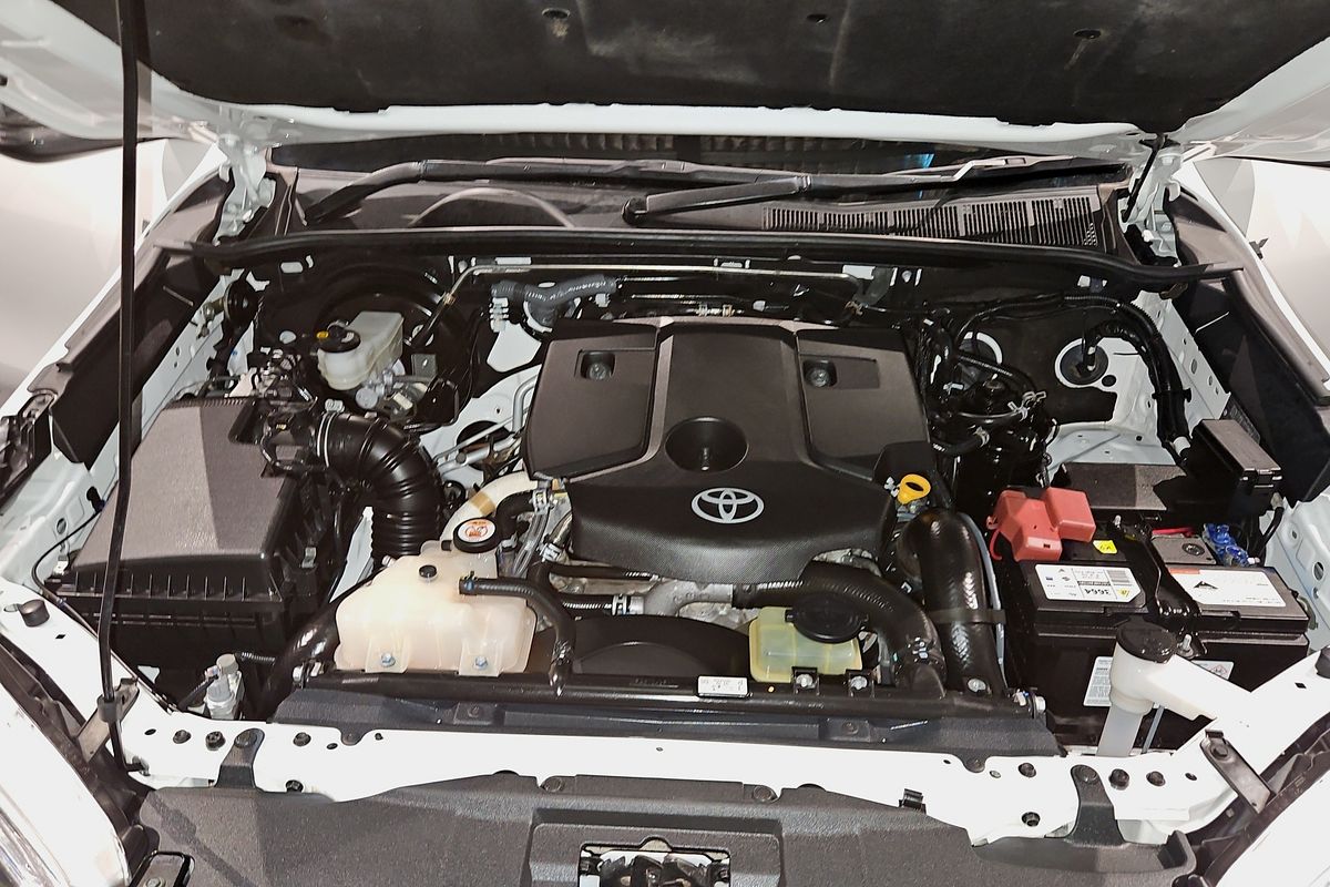 2020 Toyota Hilux SR GUN126R 4X4