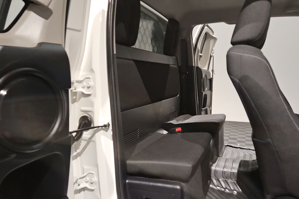 2020 Toyota Hilux SR GUN126R 4X4