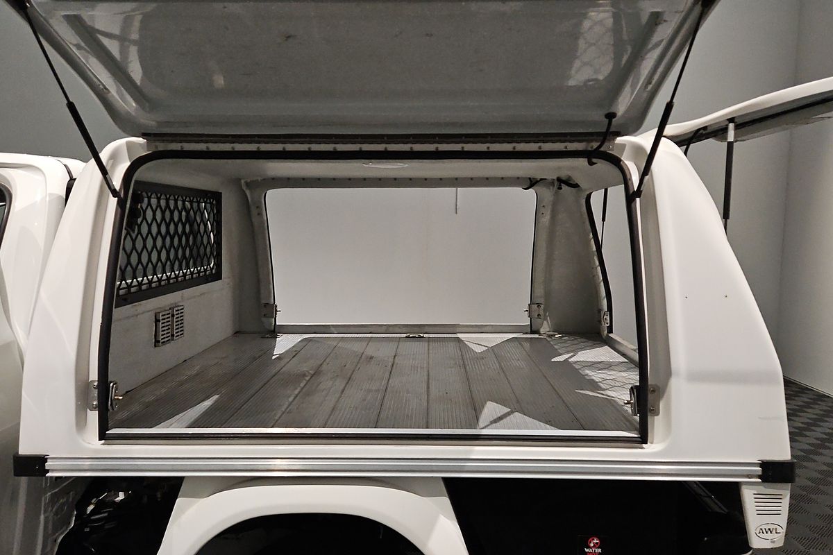 2020 Toyota Hilux SR GUN126R 4X4