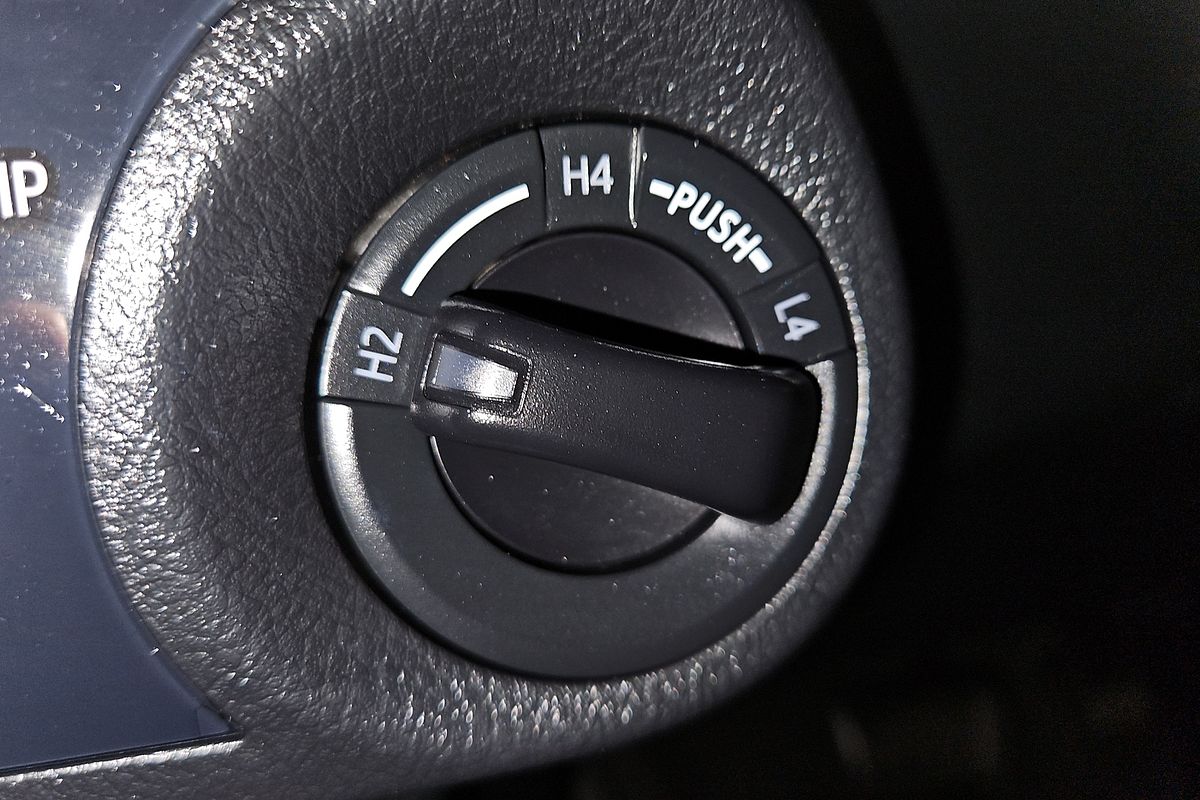 2020 Toyota Hilux SR GUN126R 4X4