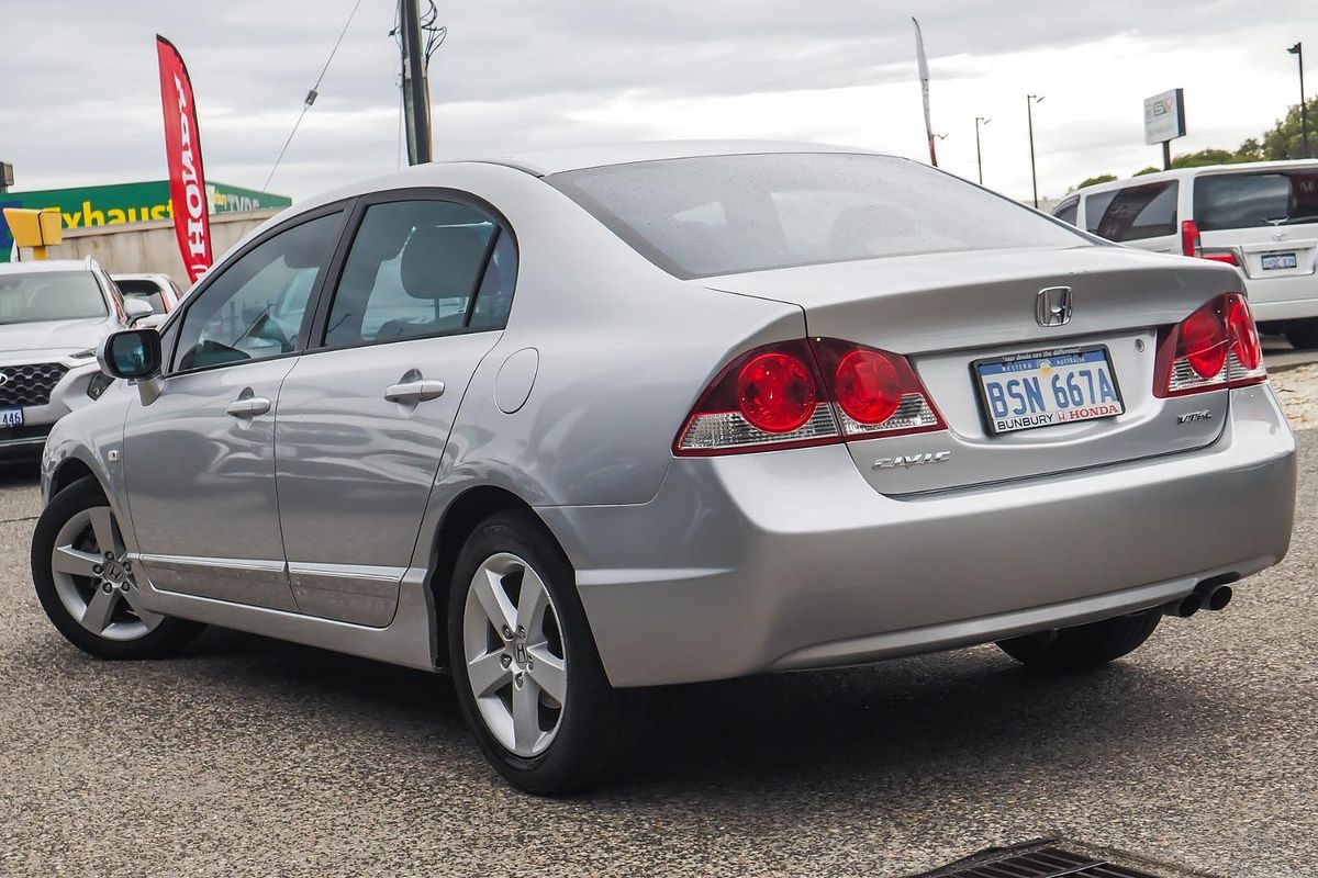 2007 Honda Civic VTi-L 8th Gen