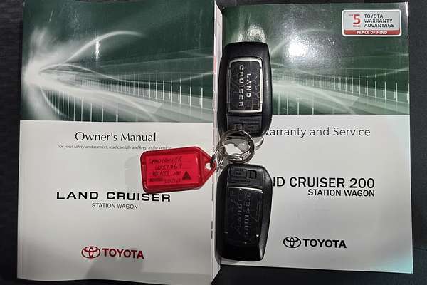 2020 Toyota Landcruiser GXL VDJ200R