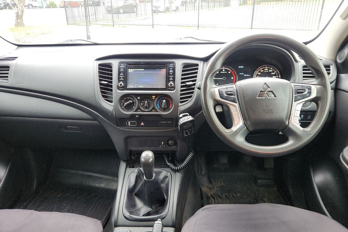 2021 Mitsubishi Triton GLX MR 4X4