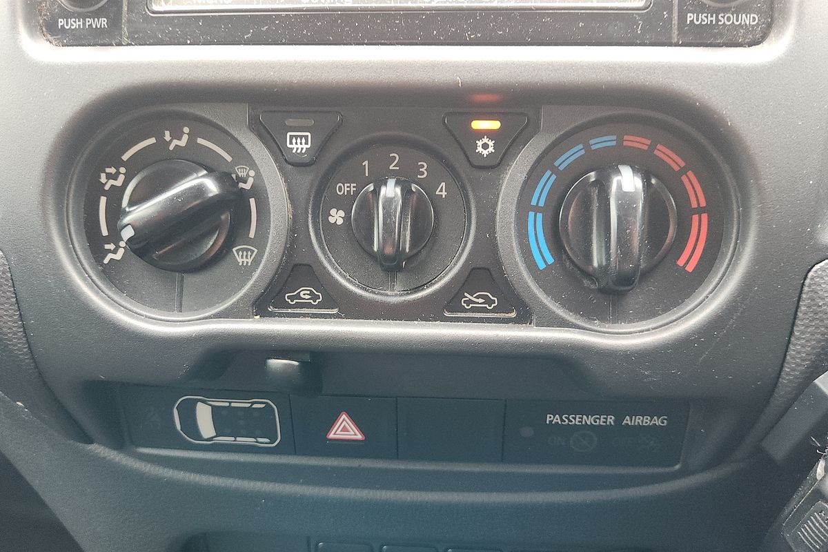 2021 Mitsubishi Triton GLX MR 4X4