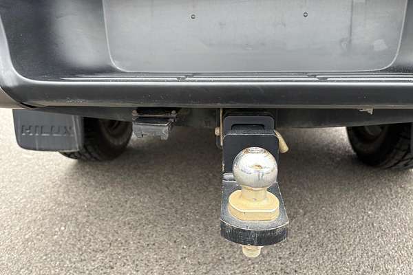 2020 Toyota Hilux SR GUN126R 4X4