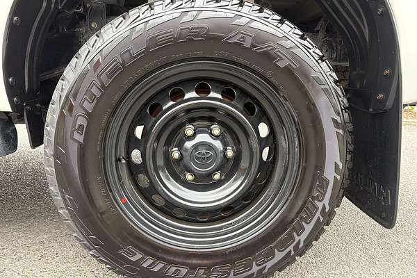 2020 Toyota Hilux SR GUN126R 4X4
