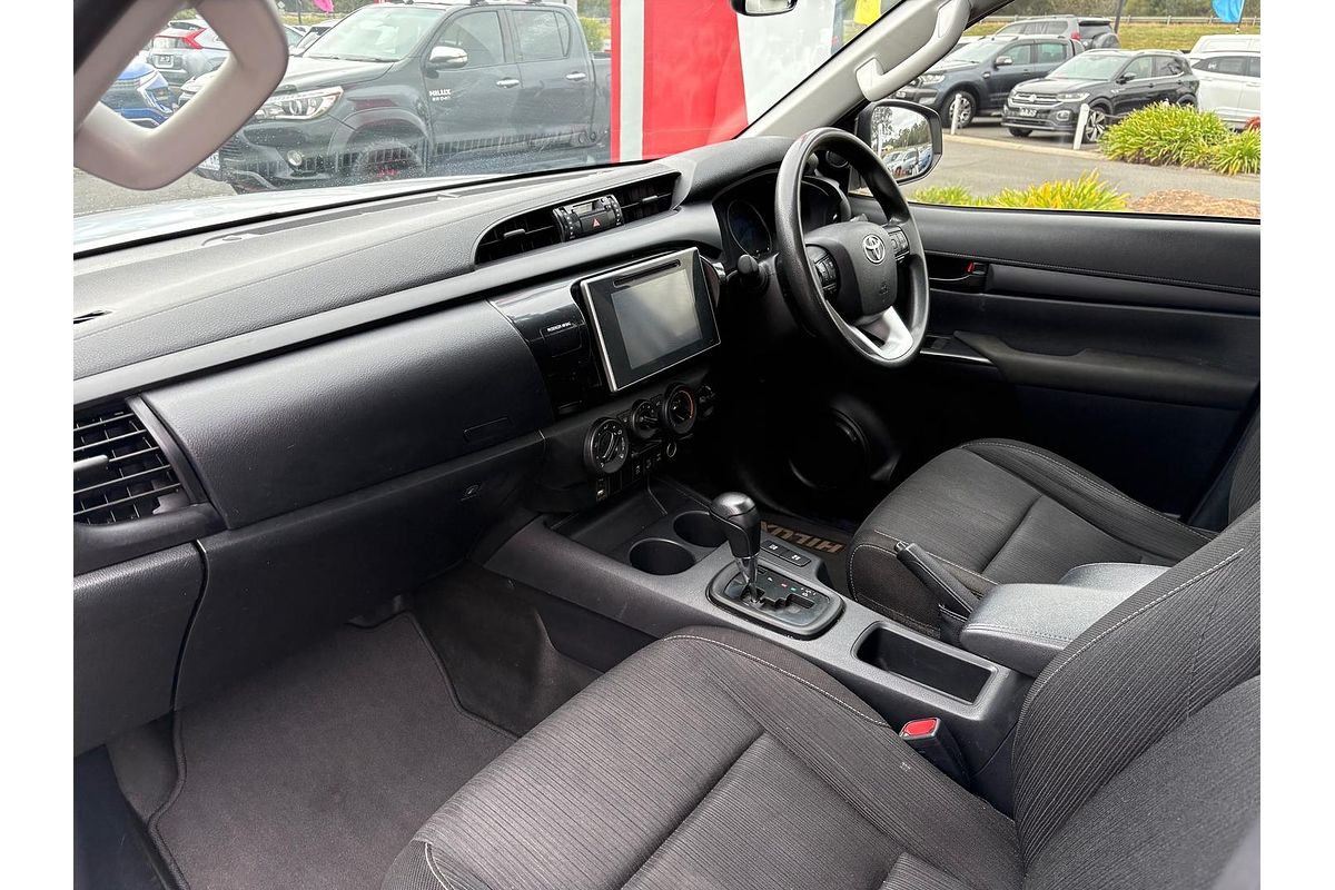 2020 Toyota Hilux SR GUN126R 4X4