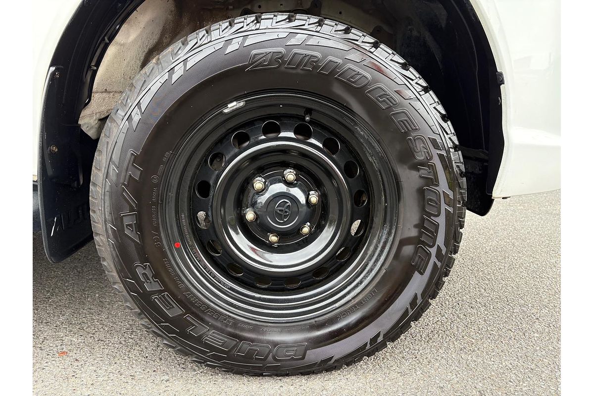 2020 Toyota Hilux SR GUN126R 4X4