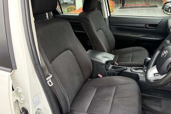 2020 Toyota Hilux SR GUN126R 4X4