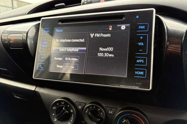 2020 Toyota Hilux SR GUN126R 4X4
