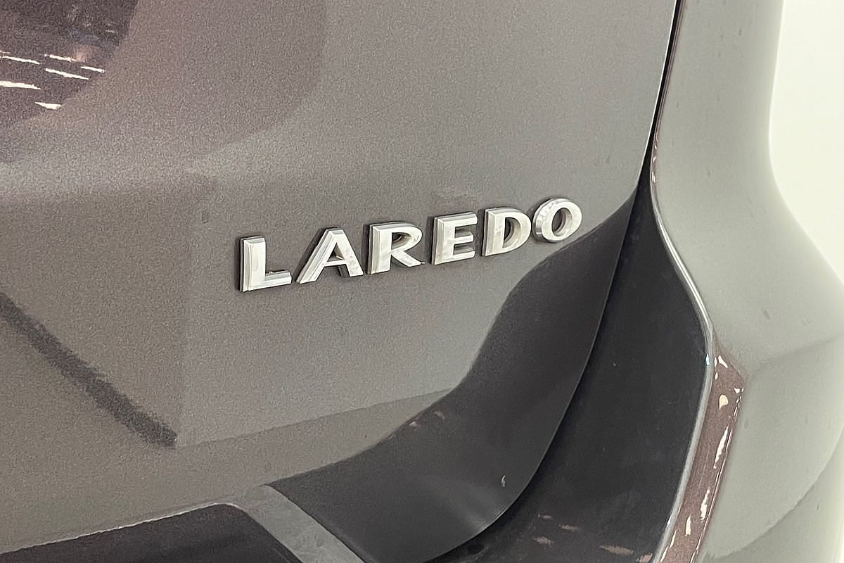 2014 Jeep Grand Cherokee Laredo WK