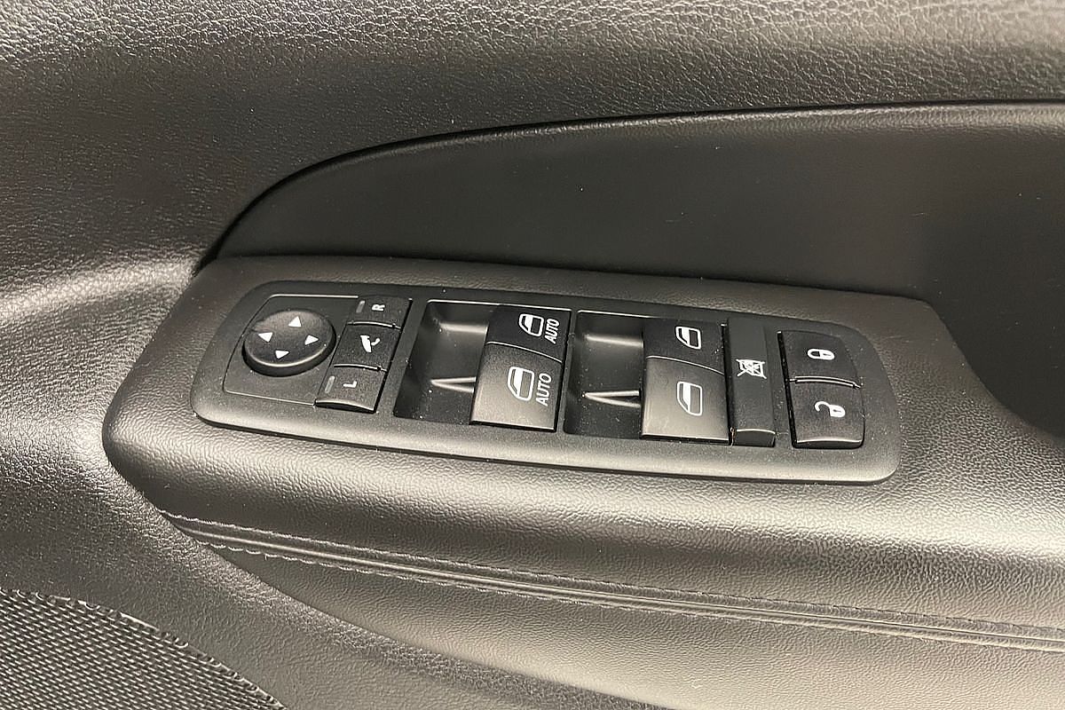 2014 Jeep Grand Cherokee Laredo WK