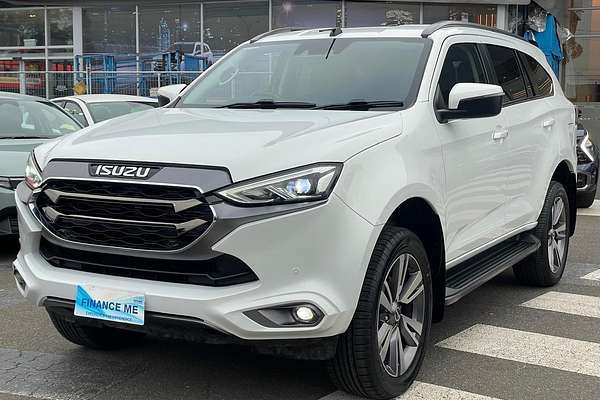 2023 Isuzu MU-X LS-T