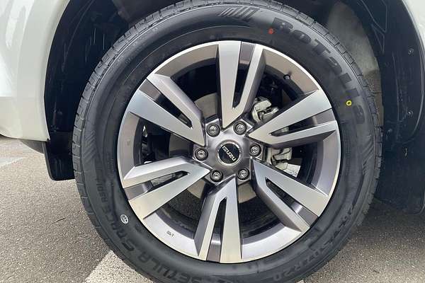 2023 Isuzu MU-X LS-T