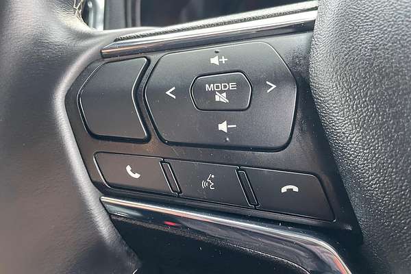 2023 Isuzu MU-X LS-T