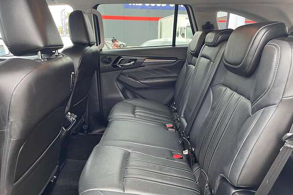 2023 Isuzu MU-X LS-T