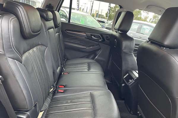 2023 Isuzu MU-X LS-T