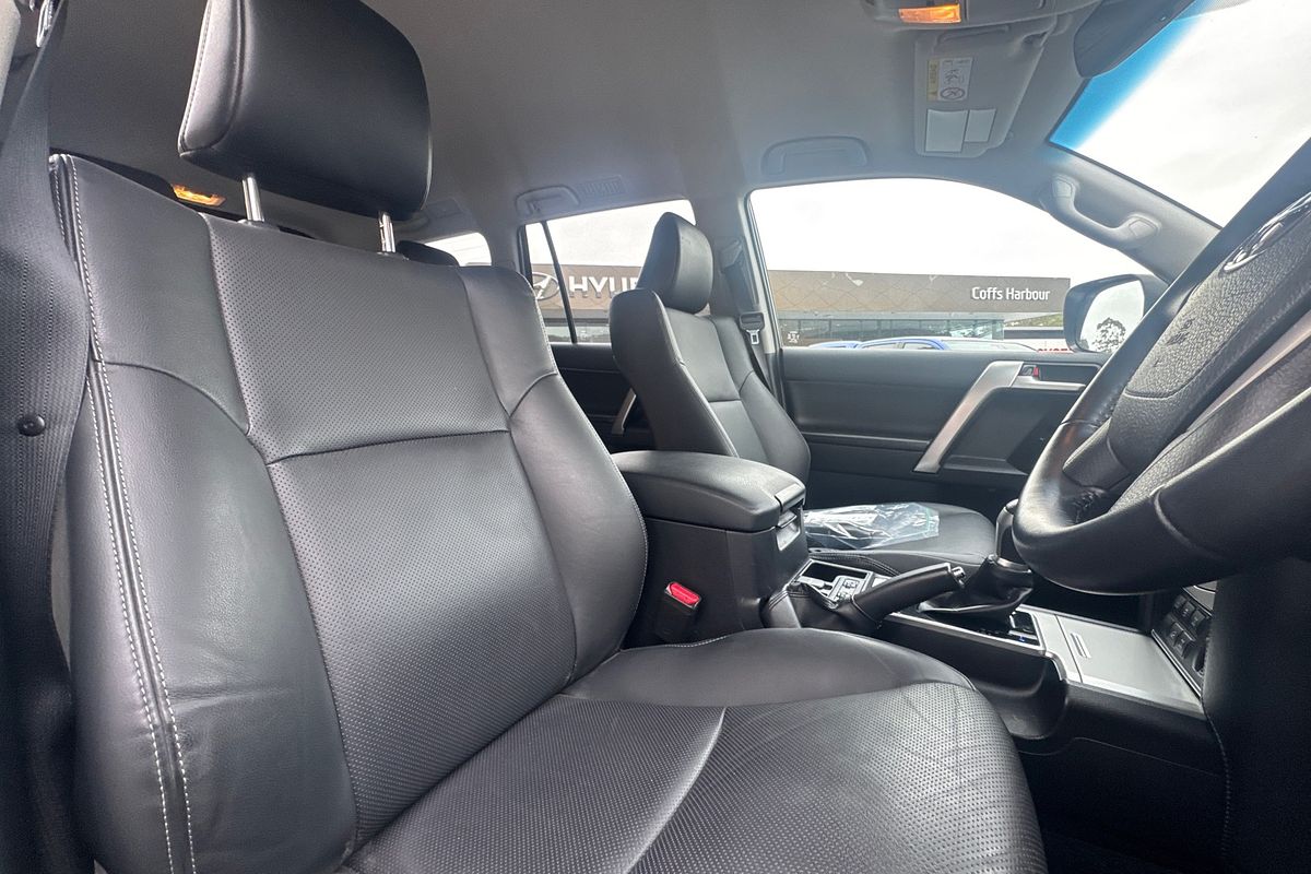 2023 Toyota Landcruiser Prado VX GDJ150R