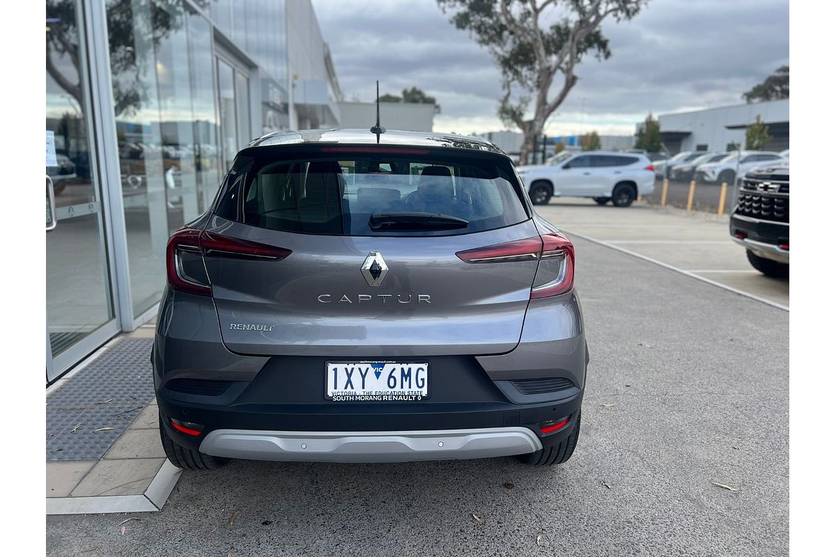 2022 Renault Captur Zen XJB
