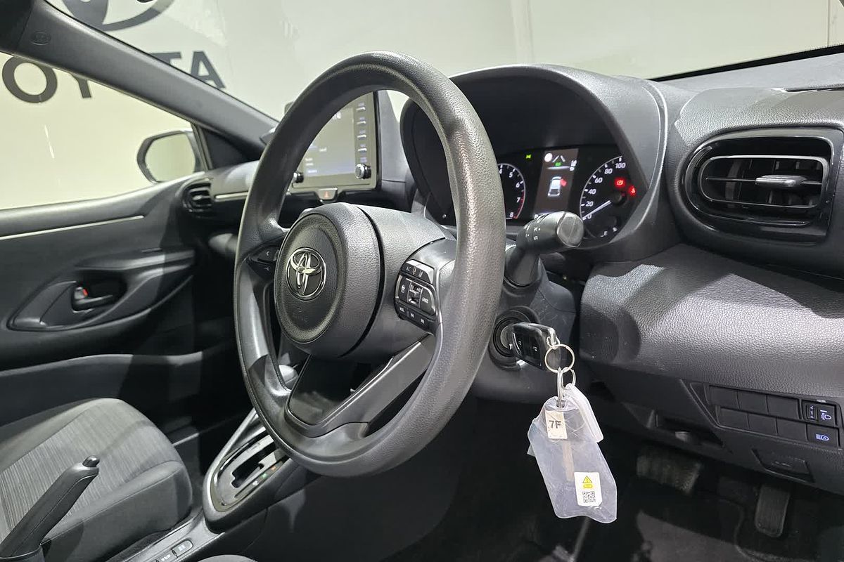 2022 Toyota Yaris Ascent Sport MXPA10R