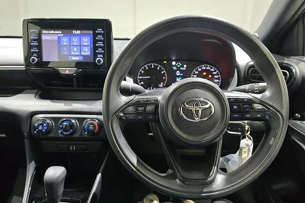 2022 Toyota Yaris Ascent Sport MXPA10R