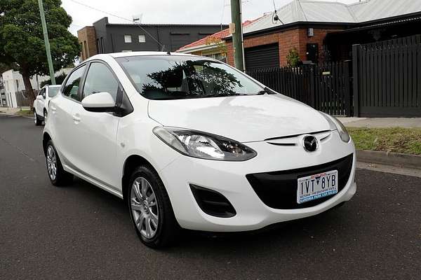 2013 Mazda 2 Neo DE MY13