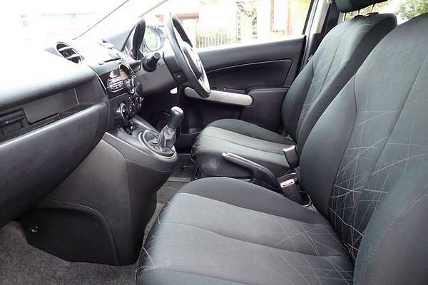 2013 Mazda 2 Neo DE MY13