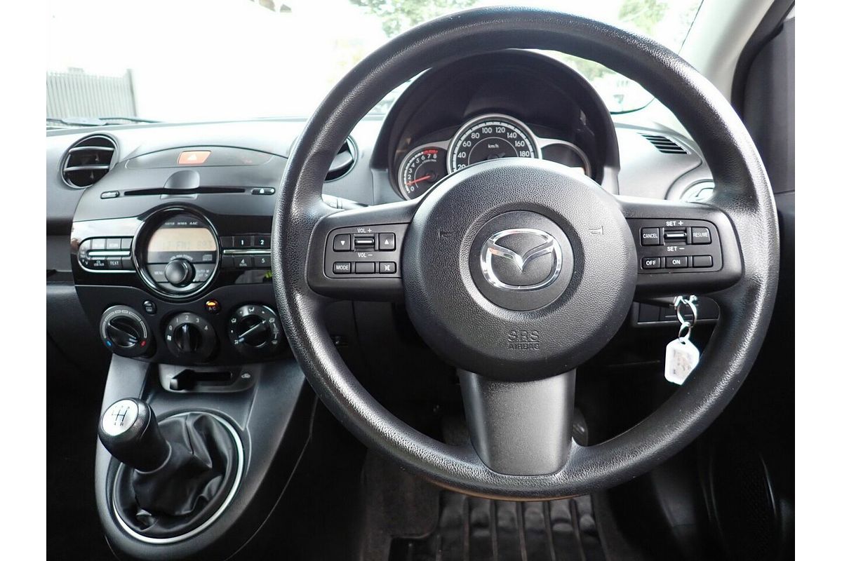2013 Mazda 2 Neo DE MY13