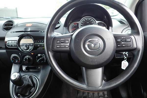 2013 Mazda 2 Neo DE MY13