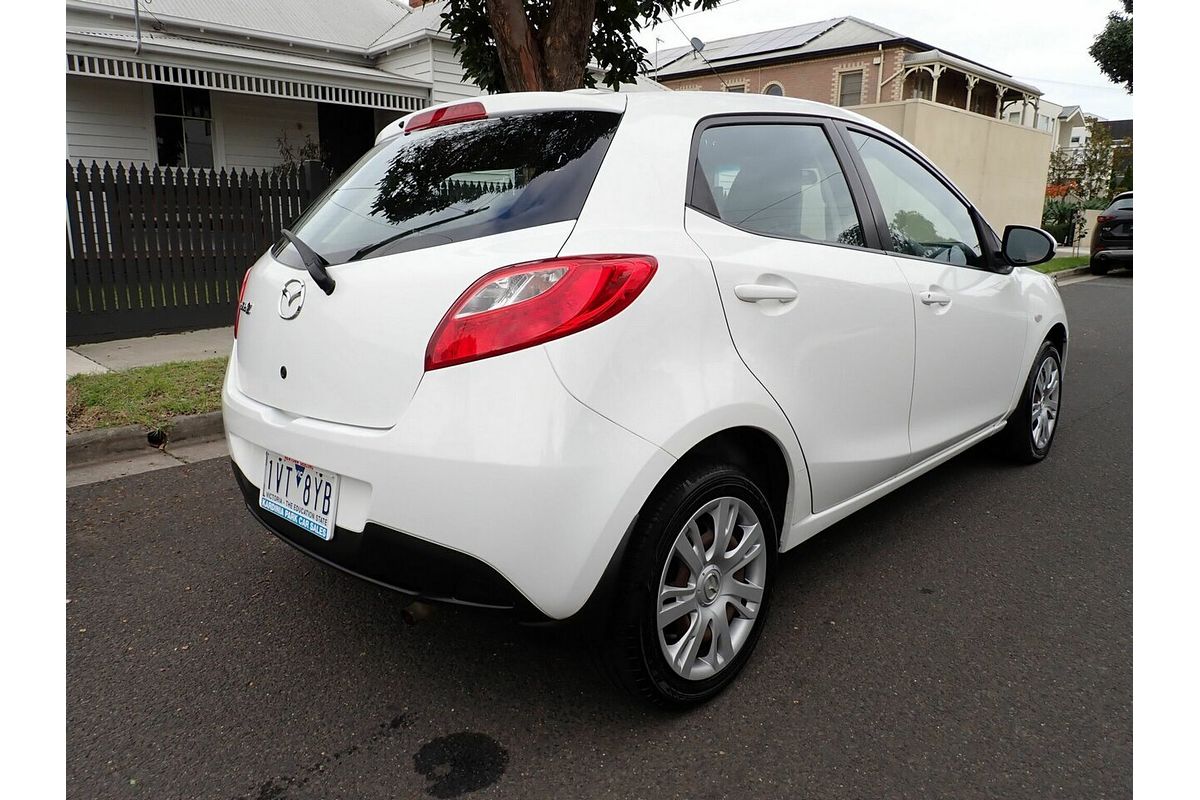 2013 Mazda 2 Neo DE MY13