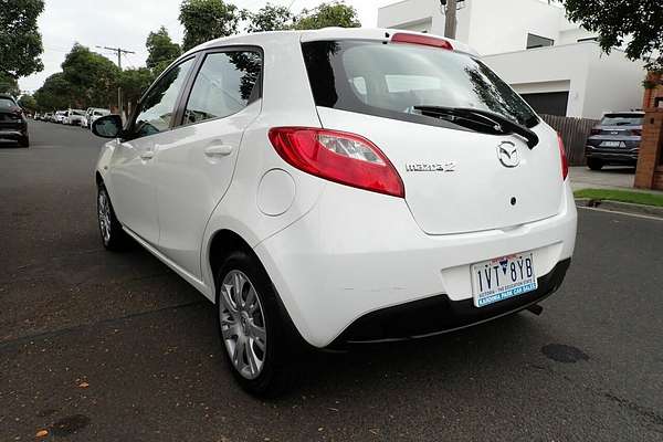 2013 Mazda 2 Neo DE MY13