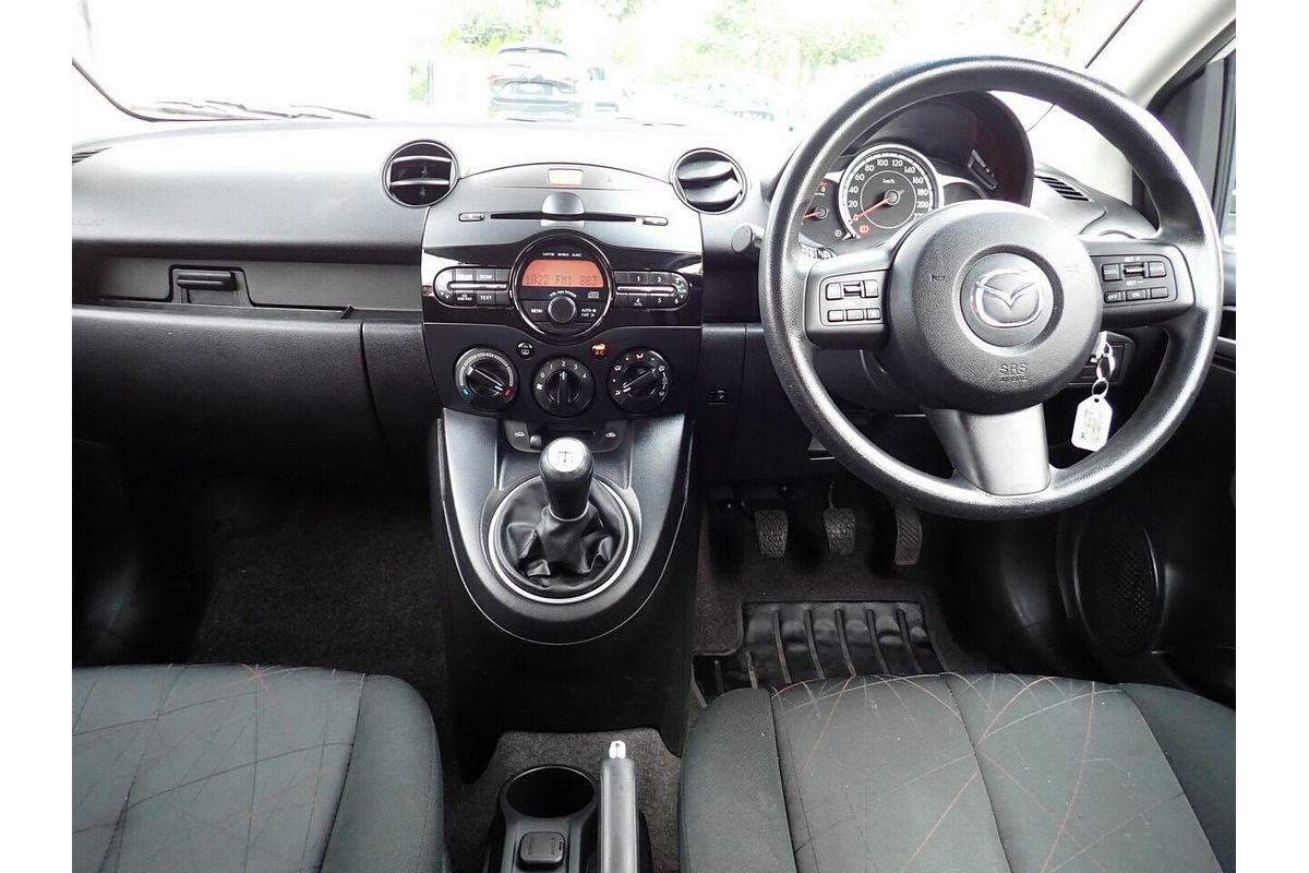 2013 Mazda 2 Neo DE MY13