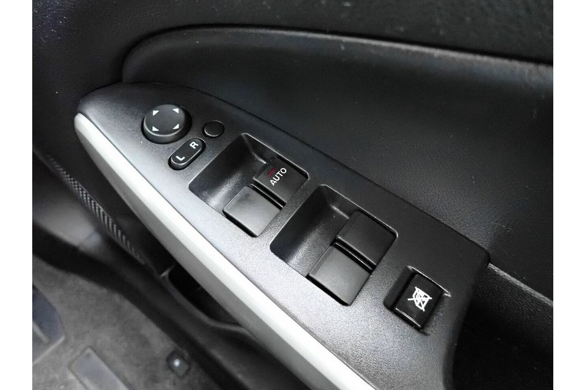 2013 Mazda 2 Neo DE MY13