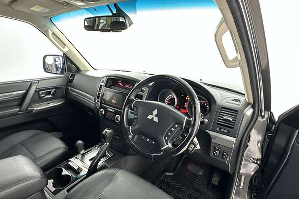 2020 Mitsubishi Pajero GLS NX