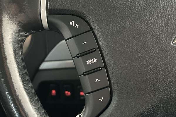 2020 Mitsubishi Pajero GLS NX