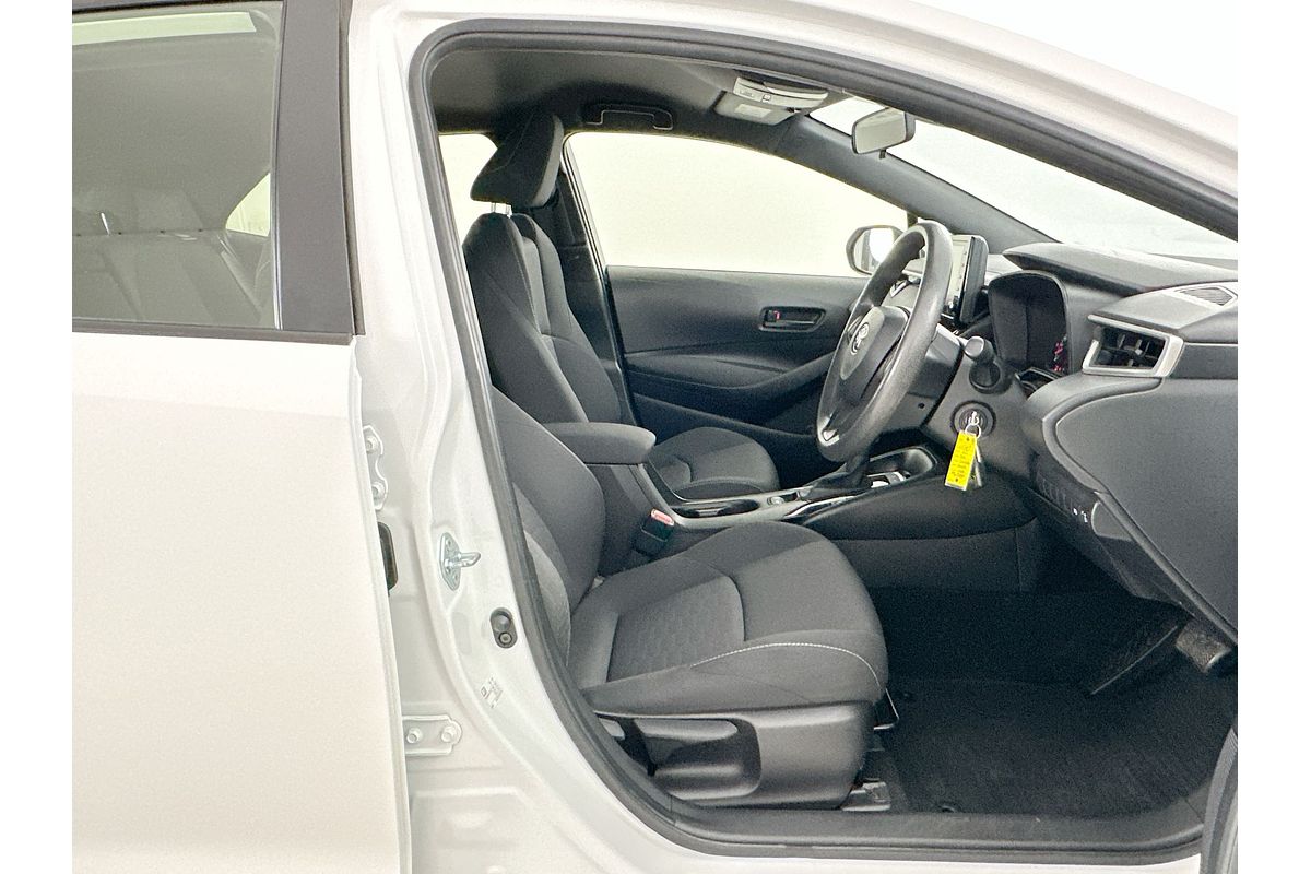 2022 Toyota Corolla Ascent Sport MZEA12R