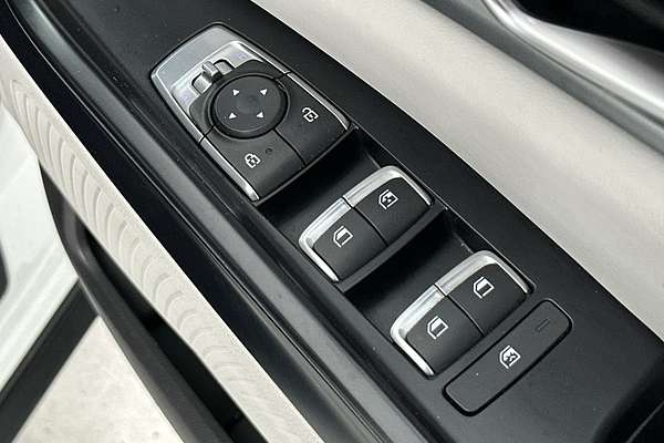 2022 Kia Carnival S KA4