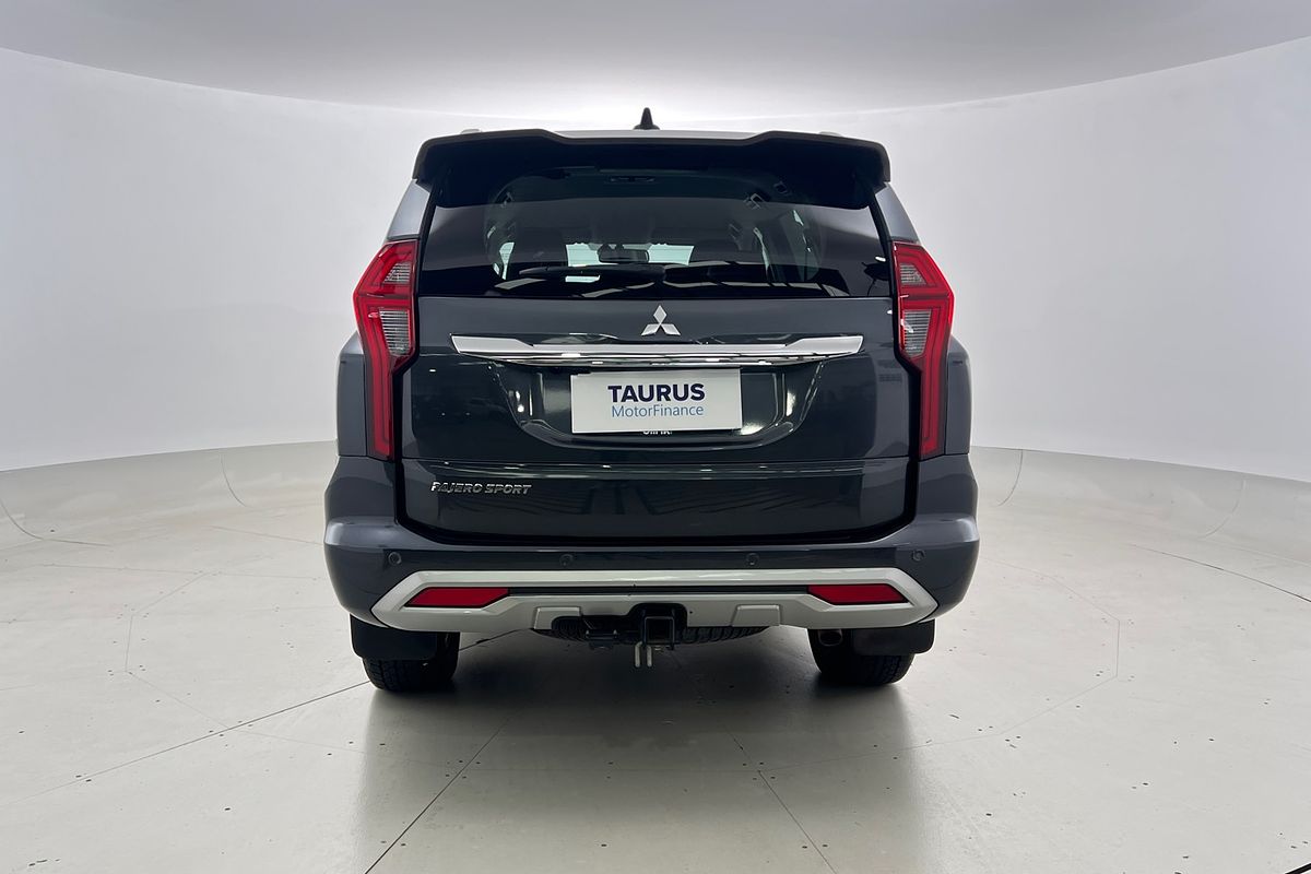 2022 Mitsubishi Pajero Sport Exceed QF