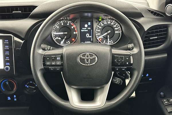 2022 Toyota Hilux SR GUN126R 4X4