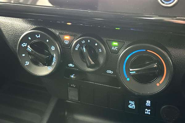 2022 Toyota Hilux SR GUN126R 4X4