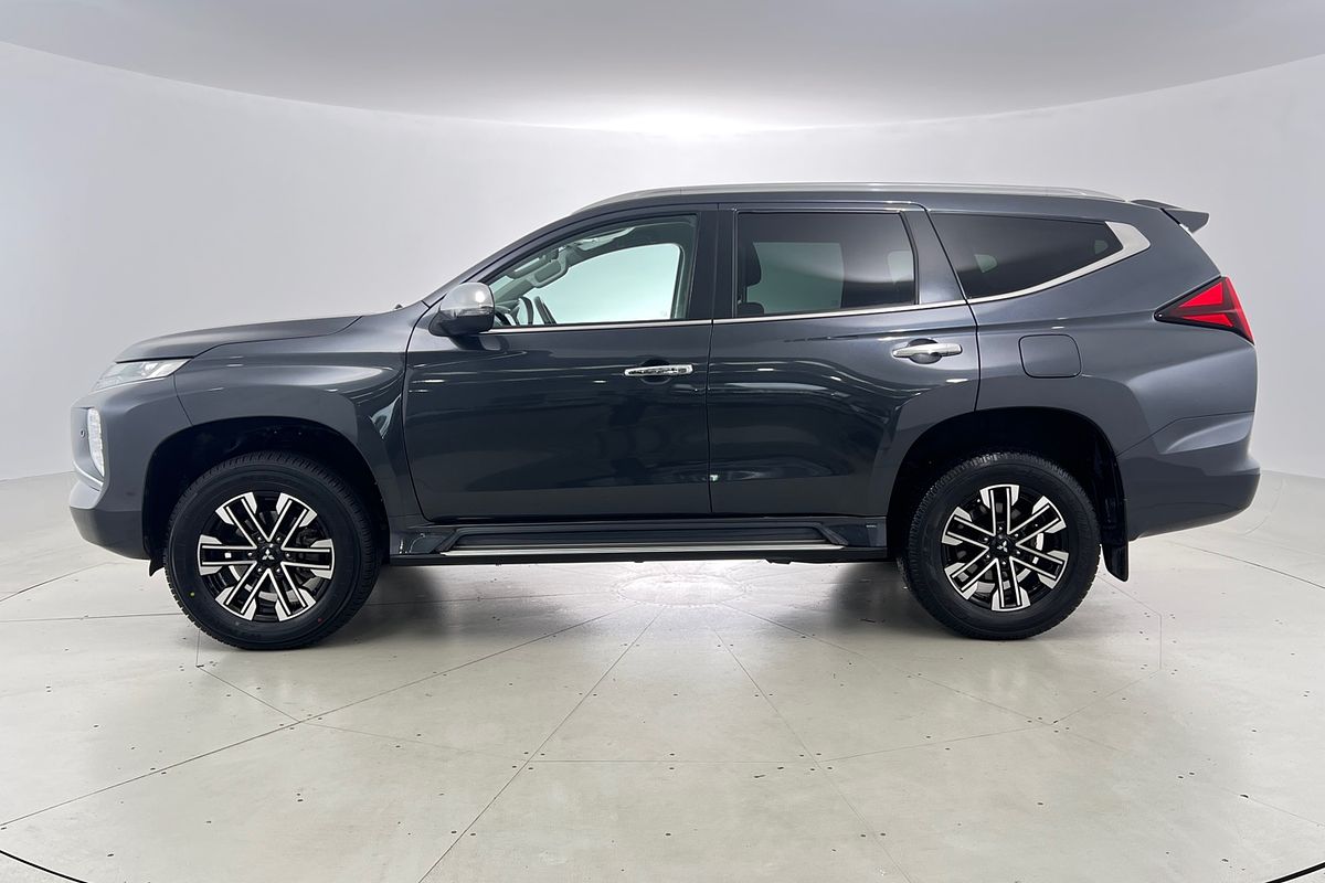 2022 Mitsubishi Pajero Sport Exceed QF