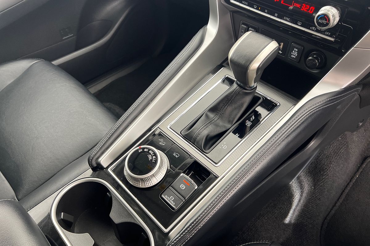 2022 Mitsubishi Pajero Sport Exceed QF