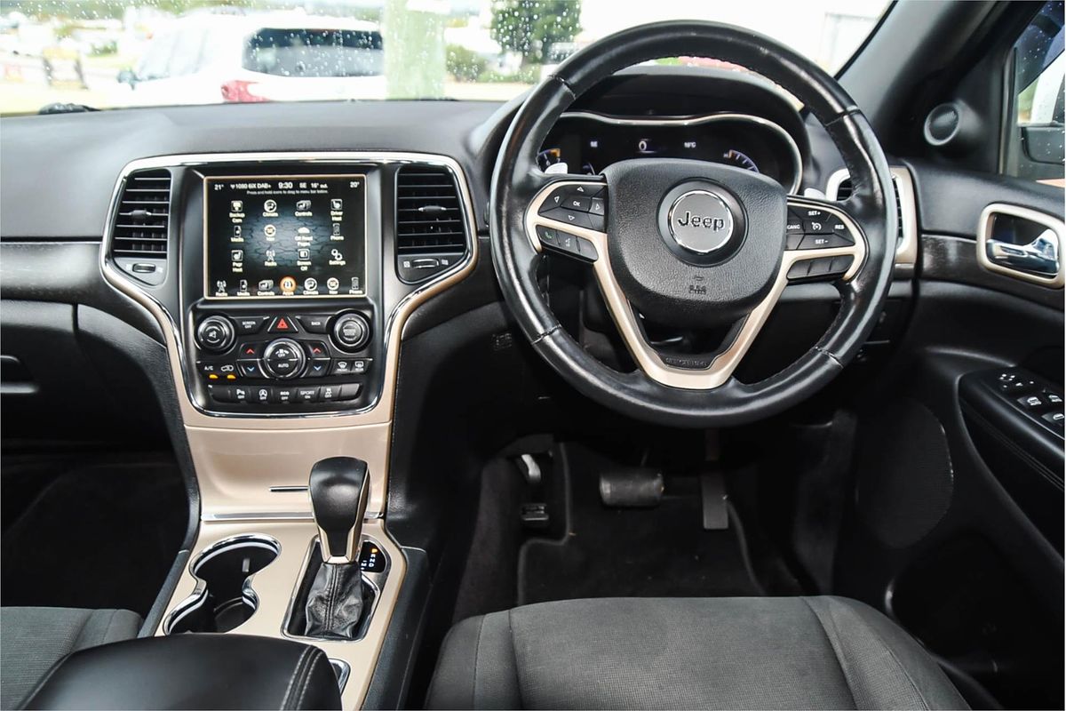 2017 Jeep Grand Cherokee Laredo WK