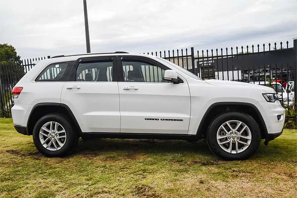2017 Jeep Grand Cherokee Laredo WK
