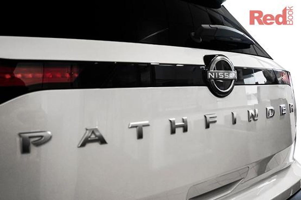 2025 Nissan Pathfinder Ti R53
