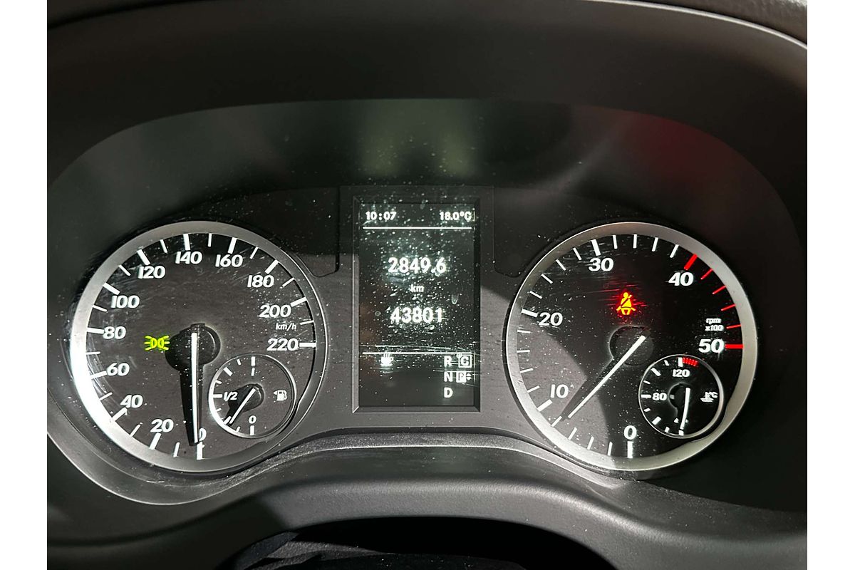 2020 Mercedes-Benz Valente 116CDI 447