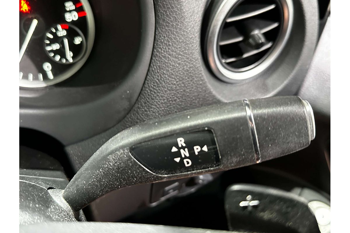2020 Mercedes-Benz Valente 116CDI 447